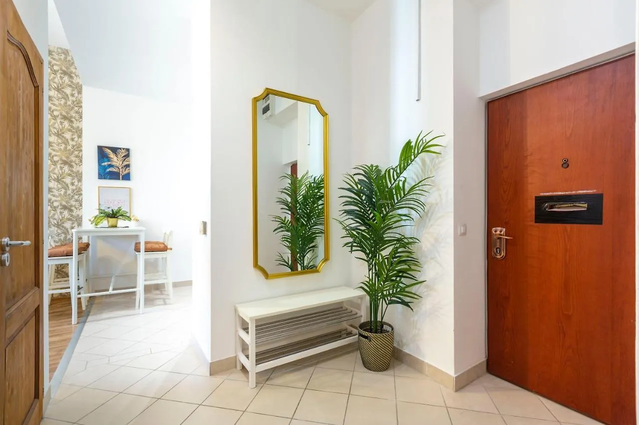 Luxurious Art Deco Apartment In The King Street Budapesta